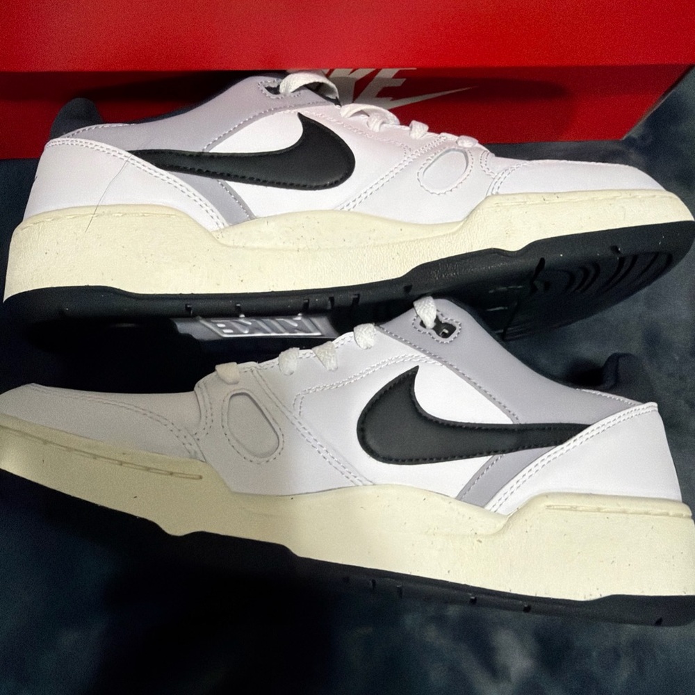 Nike Men's full force lo